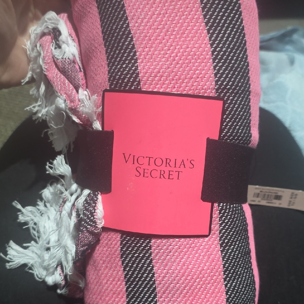 Victoria's Secret Pink and Black Throw